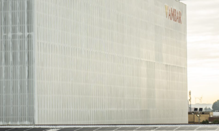 AMBAR fabricará sus cervezas con energía solar gracias a la puesta en marcha de una planta fotovoltaica de 4.000 placas solares