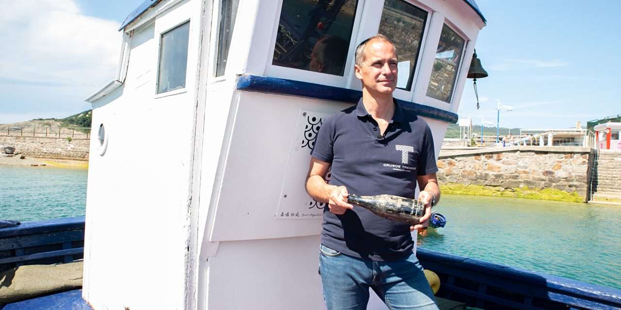 CRUSOE TREASURE, primera bodega submarina del mundo, es capaz de producir simultáneamente 25 mil botellas de vino bajo el mar logrando mejoras organolépticas