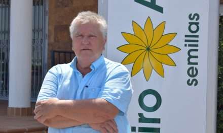 La resistencia de los cultivos a las enfermedades y la consecución de una cosecha mecanizada marcan las investigaciones de RAMIRO ARNEDO en la producción de semillas