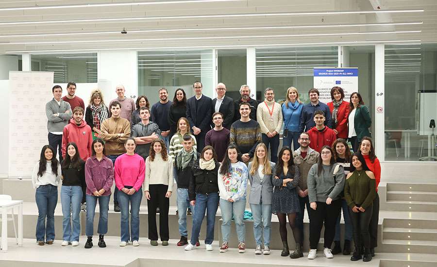 Estudiantes de la UPNA y de FP trabajan juntos para resolver un reto sobre sostenibilidad planteado por GRUPO ENHOL