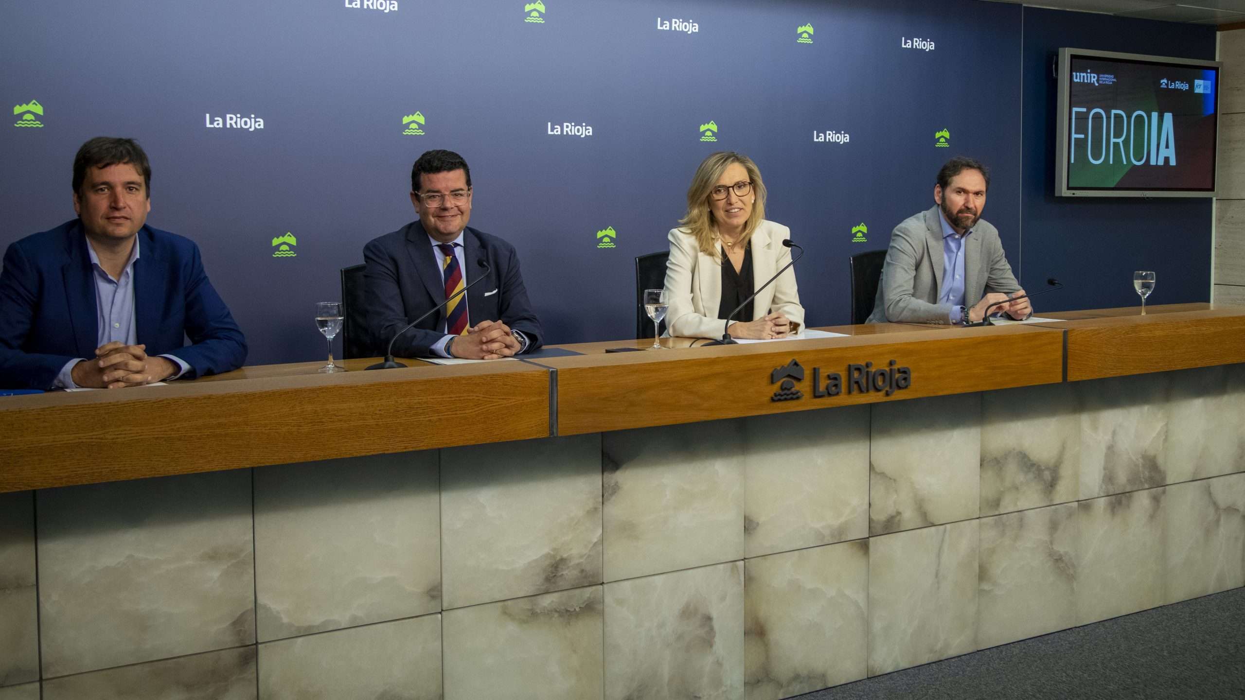 El Gobierno de La Rioja, UNIR y la FER organizan FOROIA, un ciclo de cinco jornadas sobre Inteligencia Artificial aplicada a sectores