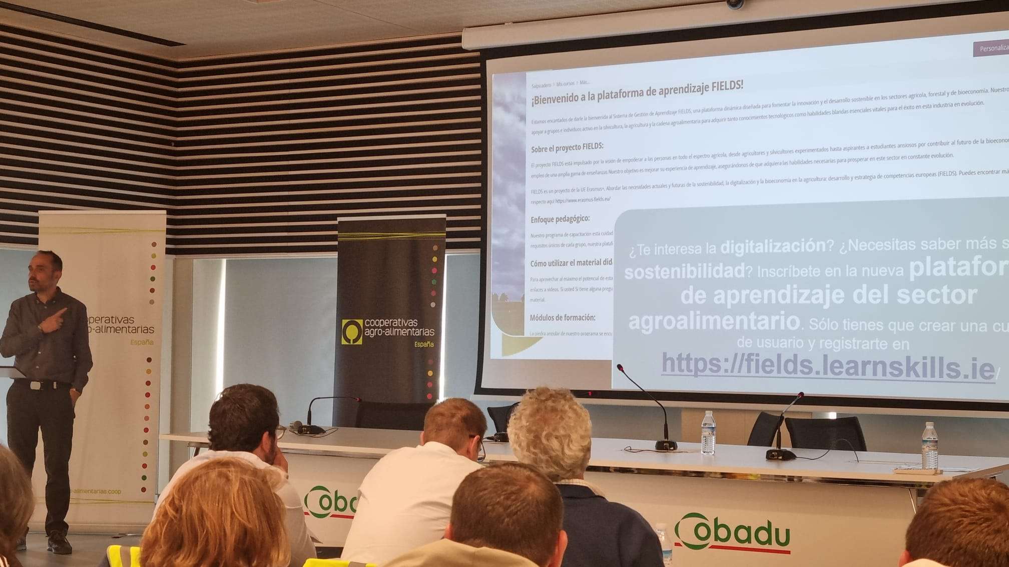 La nueva plataforma de aprendizaje de FIELDS se presenta en el II Encuentro RedCoop