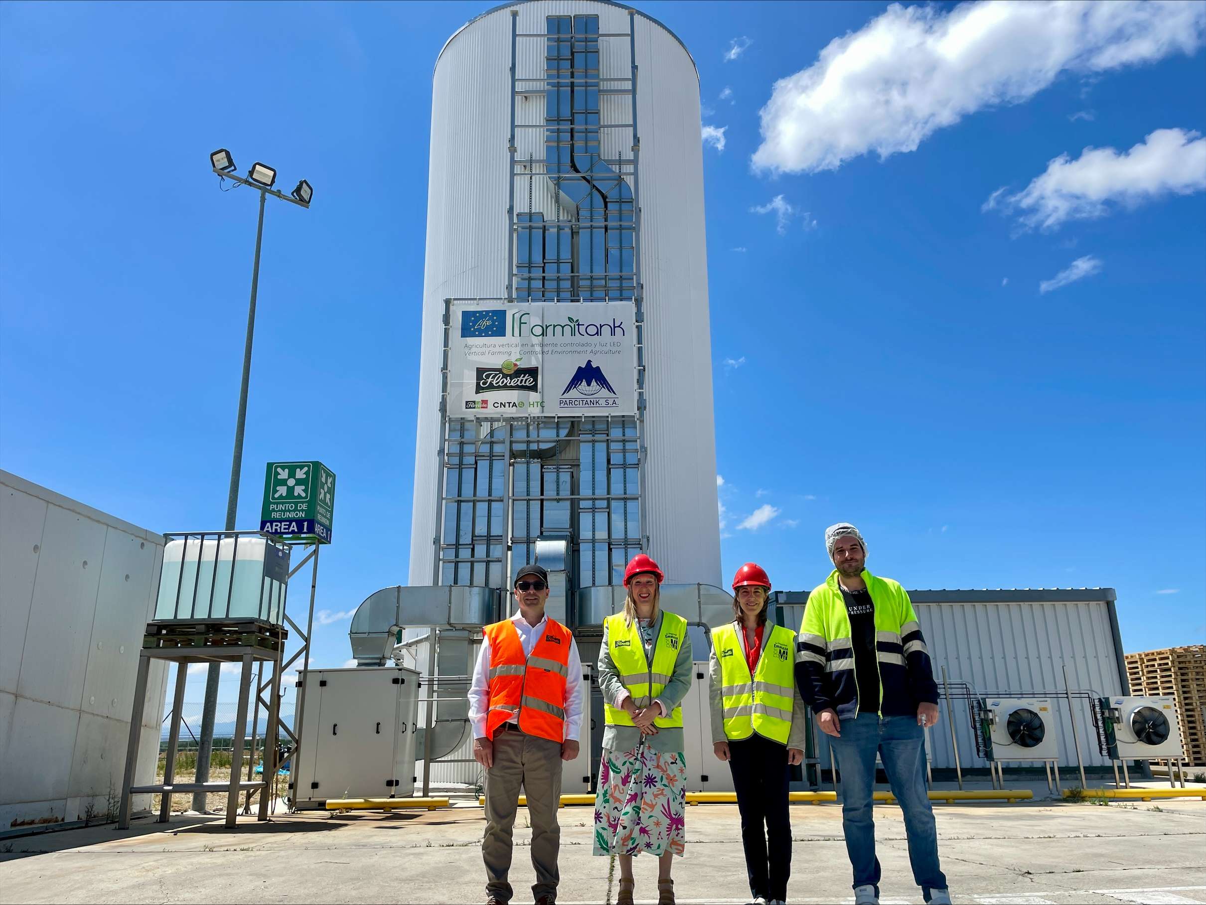 La consejera Fanlo refuerza su compromiso con la I+D+i en el sector agroalimentario durante una visita a la empresa FLORETTE