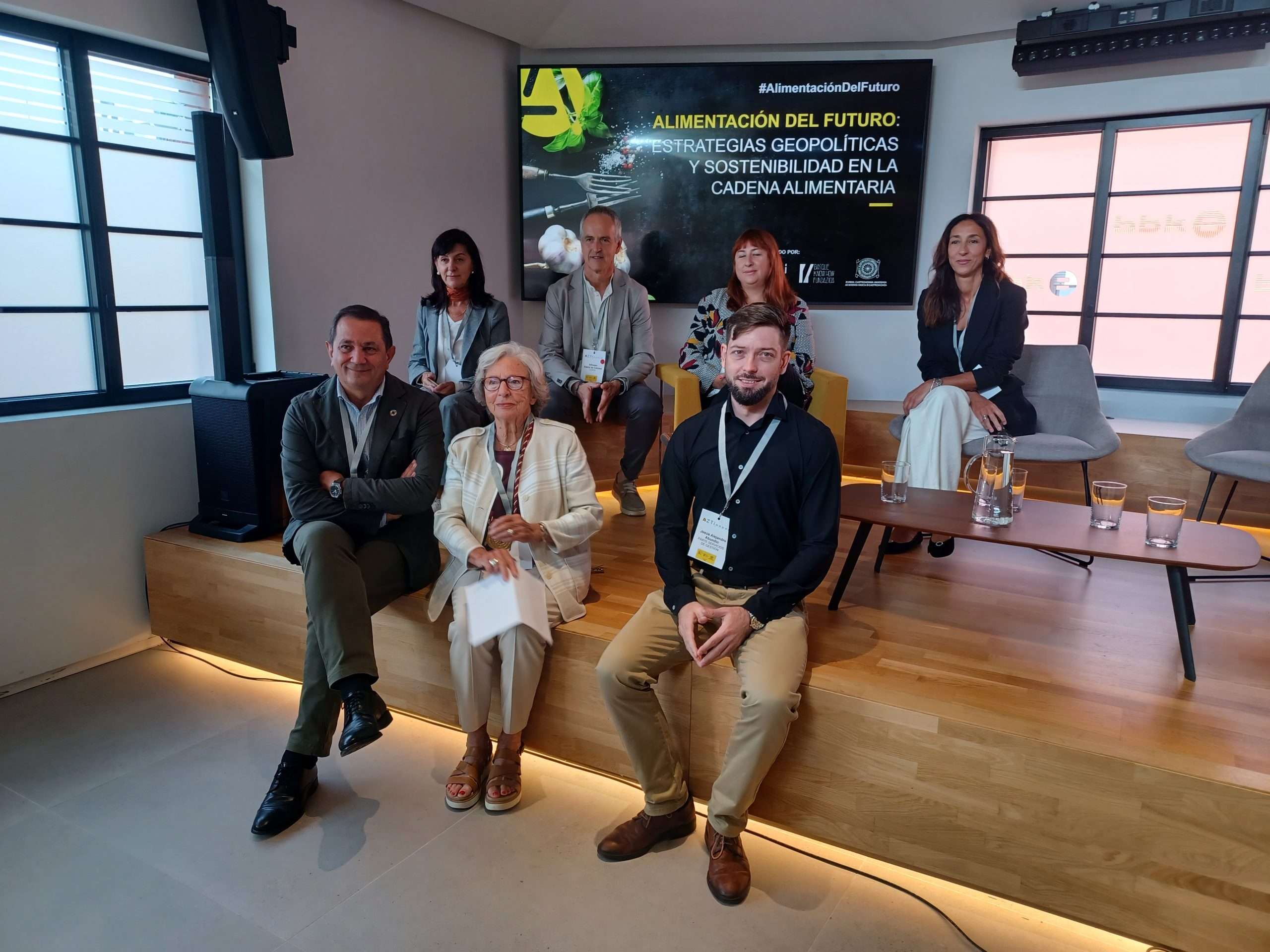 Bilbao acoge la jornada «Alimentación del futuro: estrategias geopolíticas y sostenibilidad en la cadena alimentaria»