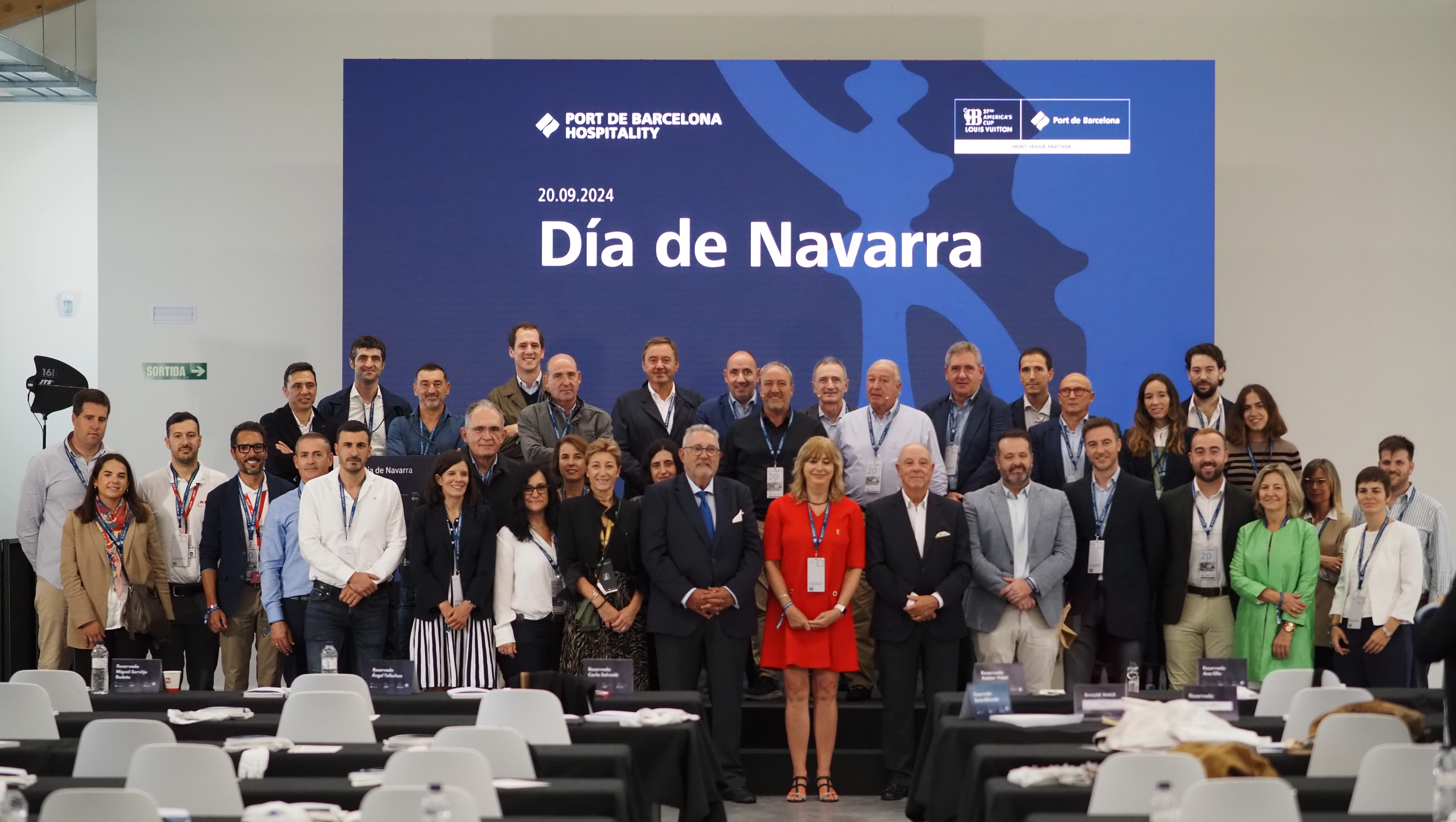 La vicepresidenta Ollo participa con una delegación de empresas navarras en un foro dedicado a la Comunidad Foral y su industria en el puerto de Barcelona