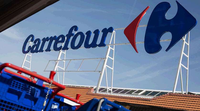 CARREFOUR inicia el cambio de marca de las tiendas CORA que adquirió en julio